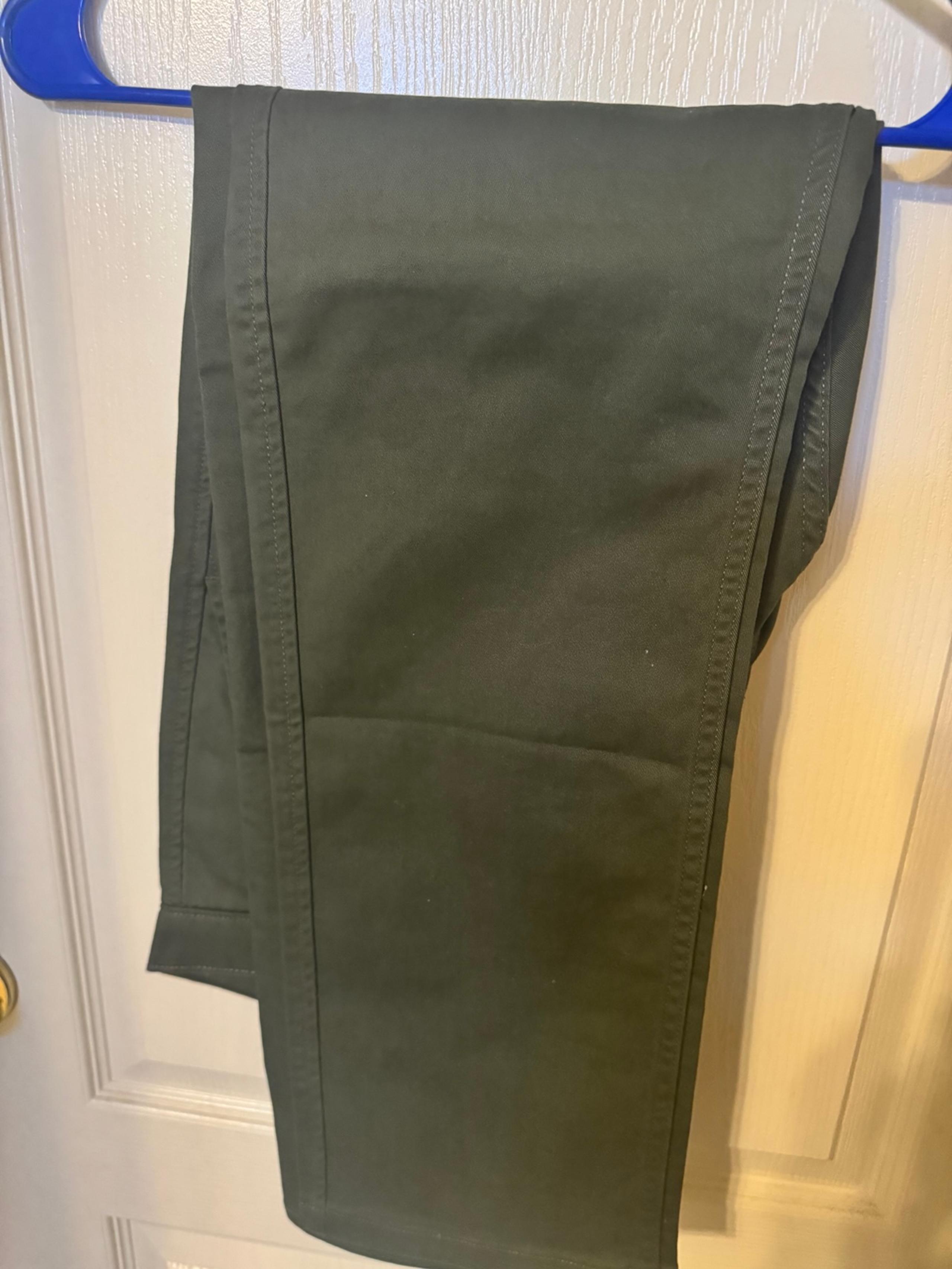 Men’s dockers