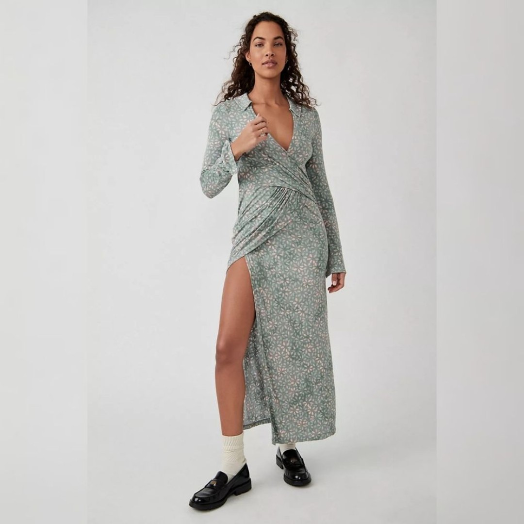 Free People Shayla Wrap Midi Dress In Sky Floral With Gray Background Size Large