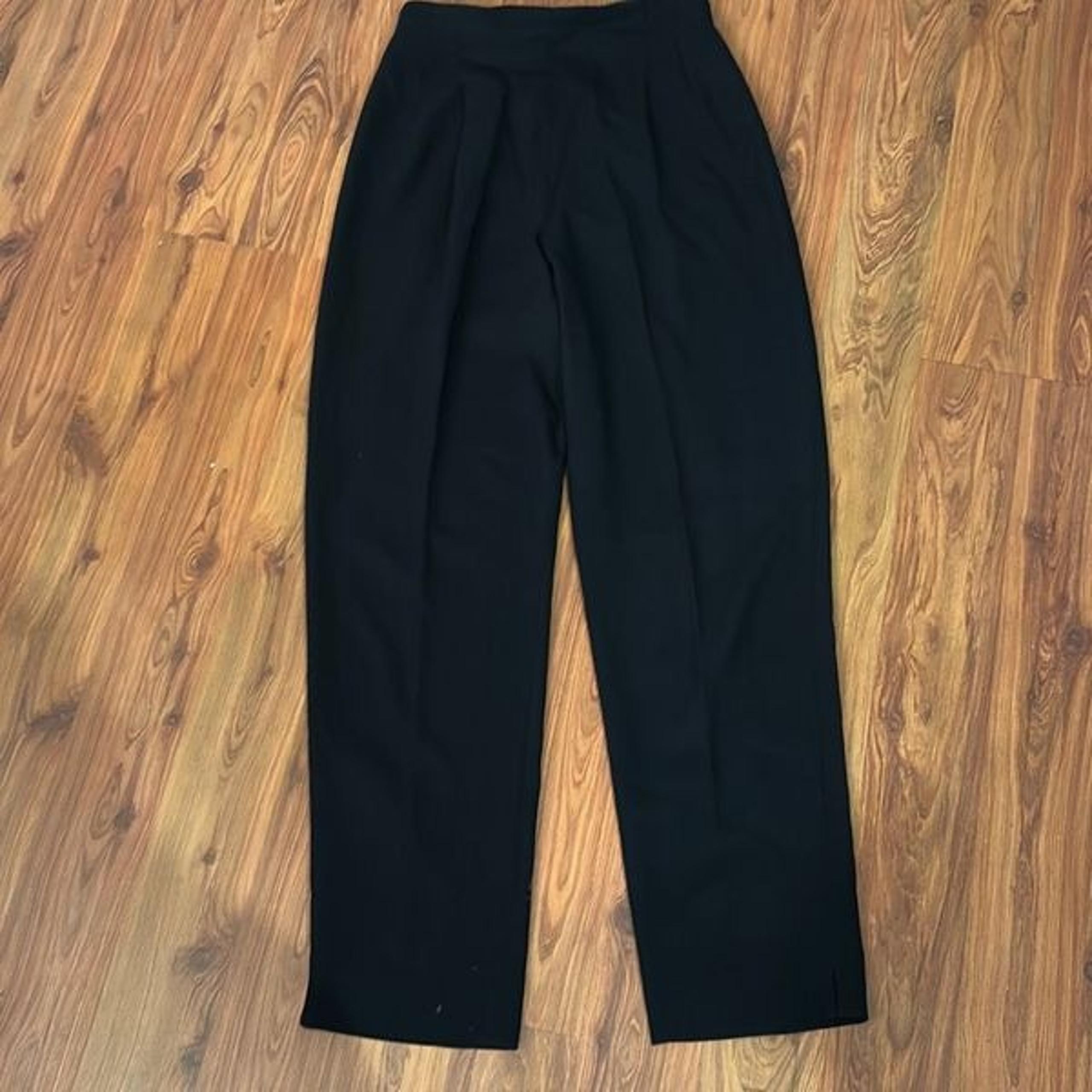 Vintage Emanuel Emmanuel Ungaro petite black 80s 90s high waisted pleated baggy