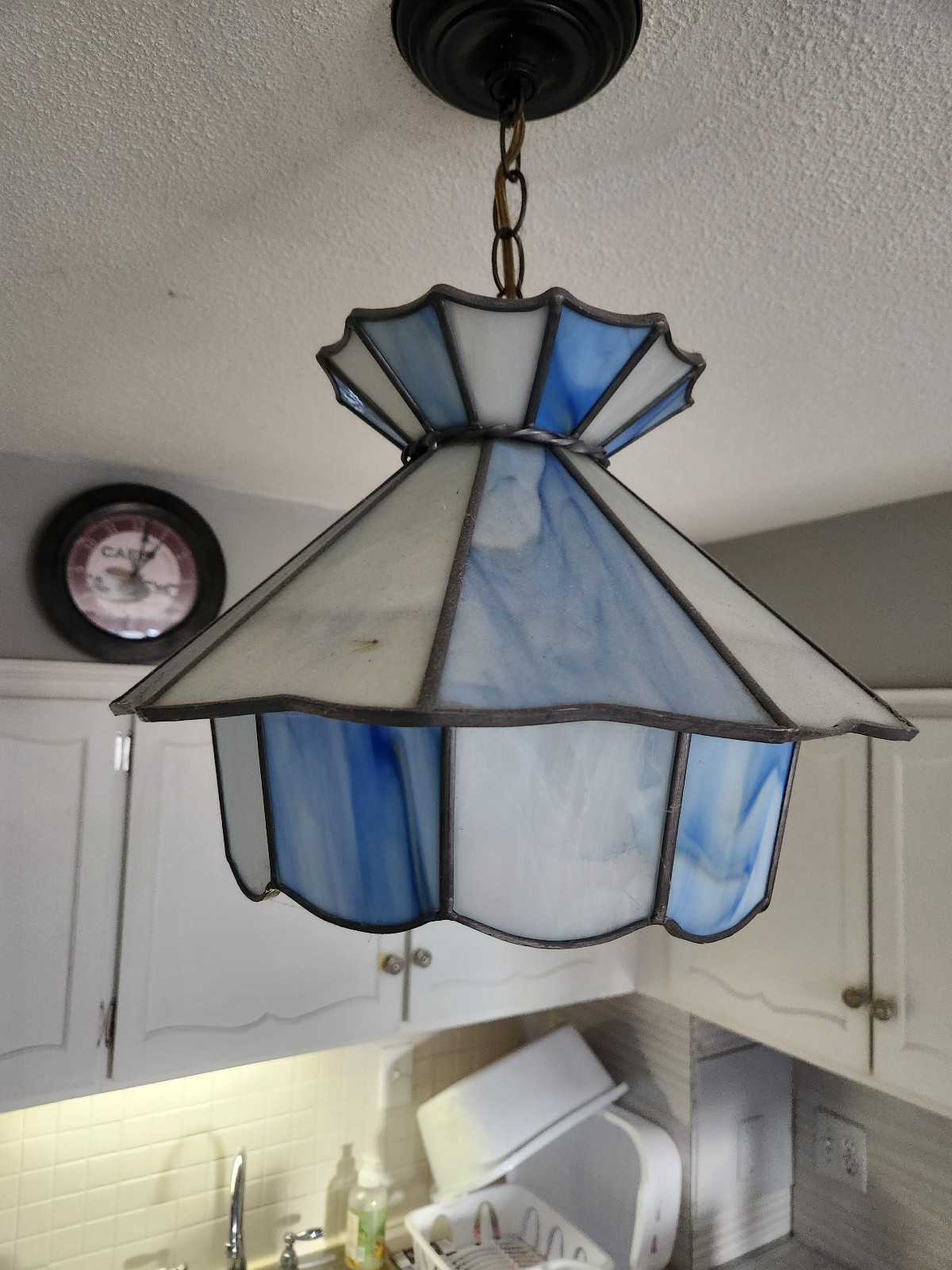 Tiffany style stained glass hanging lamp