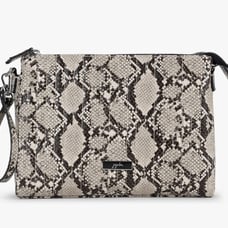 Ju-ju-be diaper bag day to night