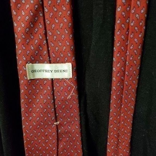 Geoffrey Beene Red & Blue Mini Paisley Silk Tie