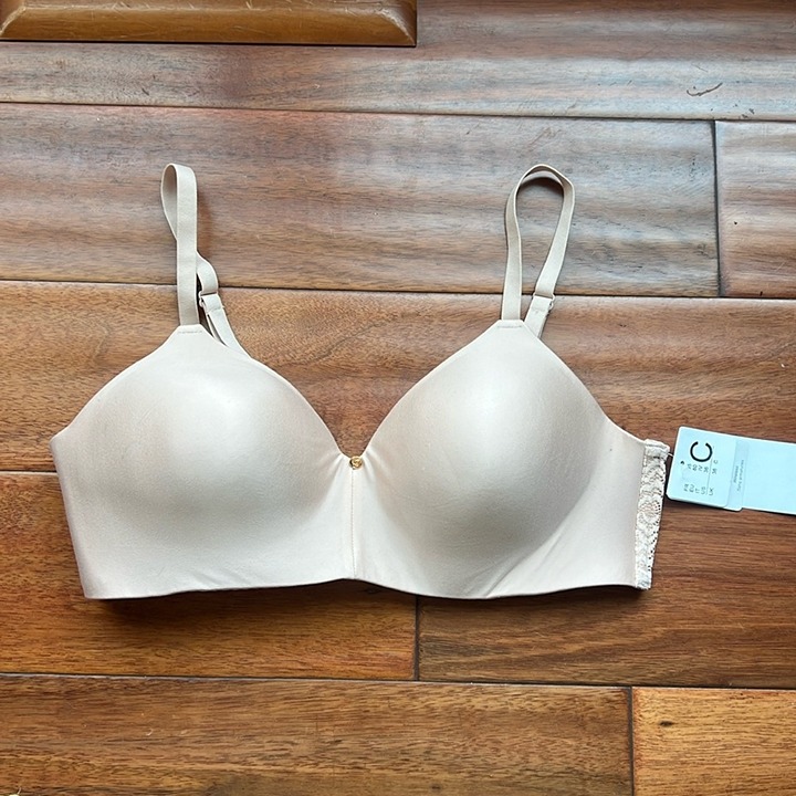 NWT Chantelle C Jolie Wireless Tshirt Size 36 C Bra