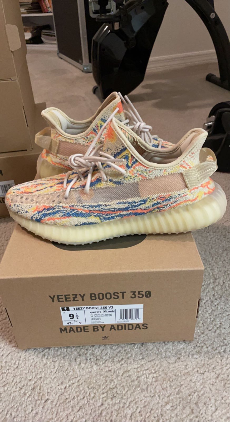 Adidas Yeezy Boost 350 V2