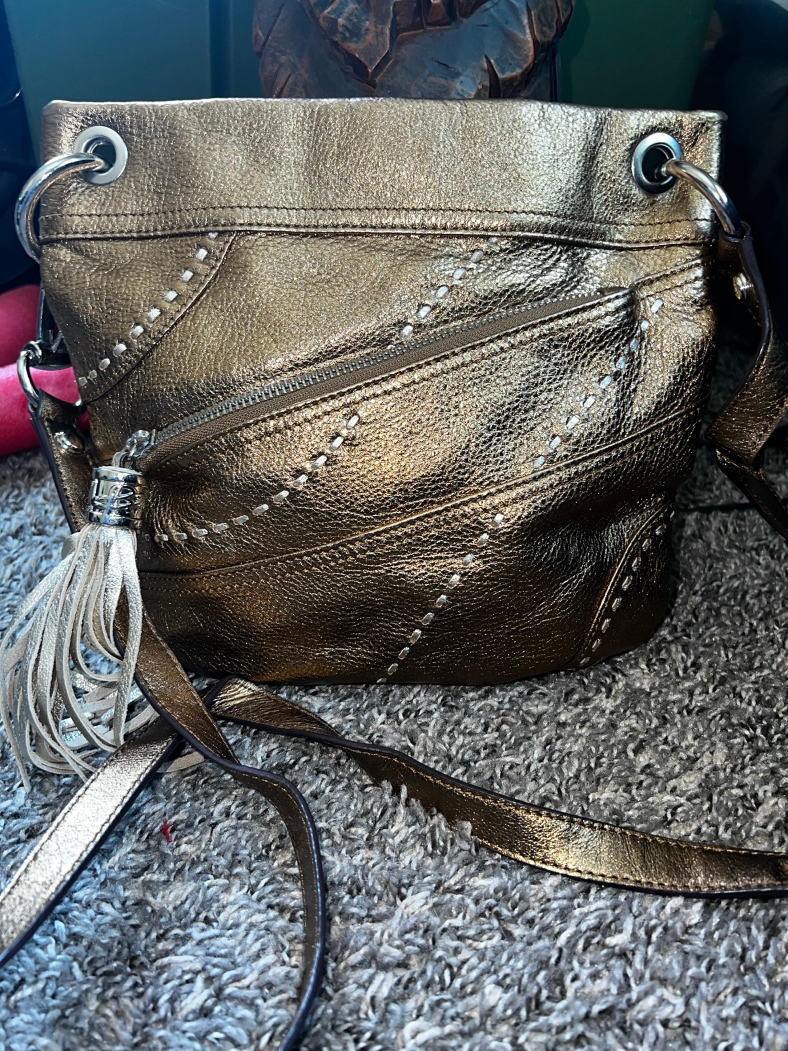B makowsky crossbody bag