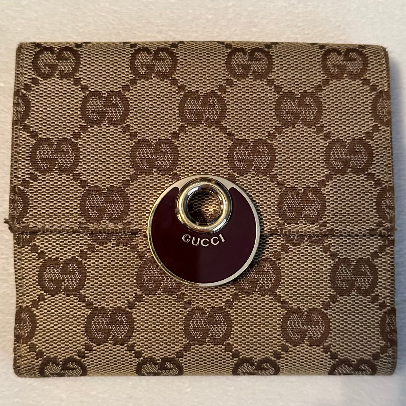 Gucci Bordeaux Eclipse Wallet Canvas & Leather Compact BiFold Maroon Gold Rare