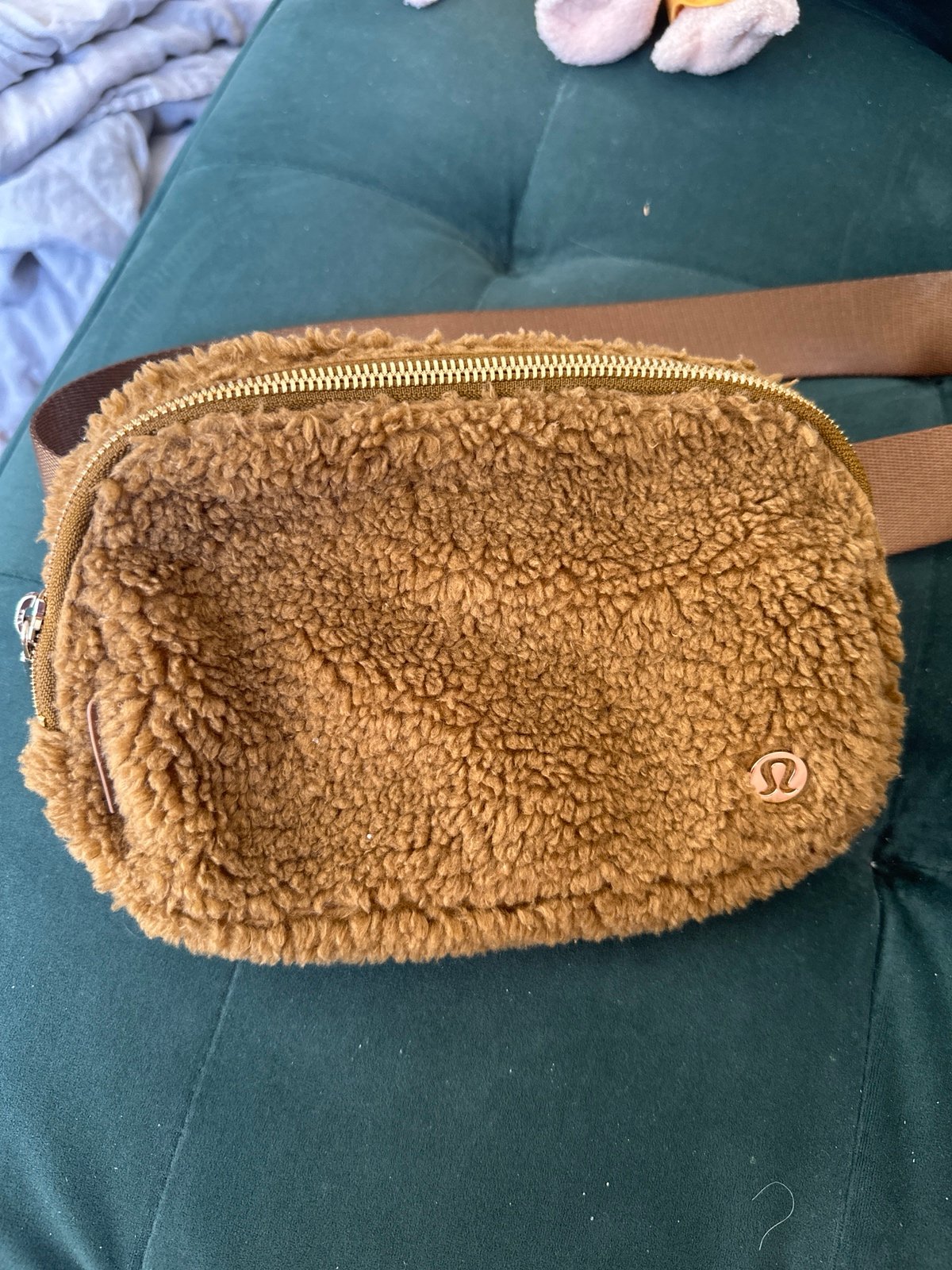 Everywhere belt bag 1l Fleece Sherpa caramel