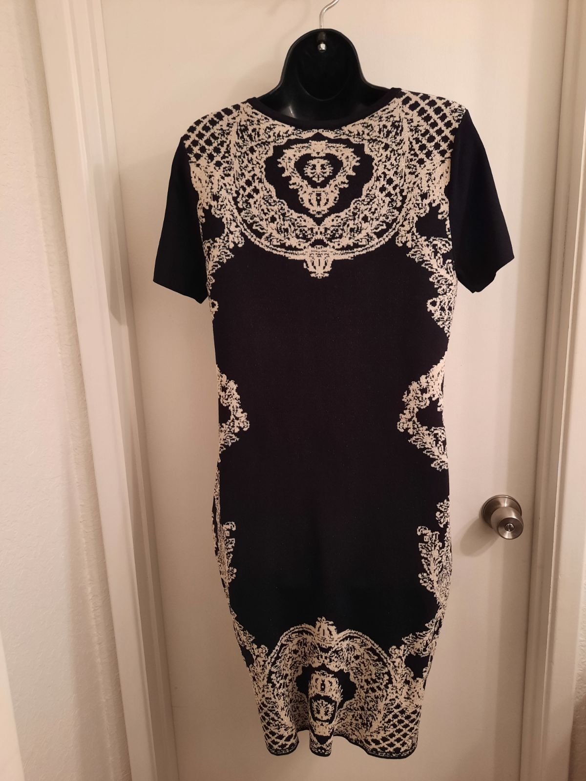 Vintage Carmen Marc Valvo