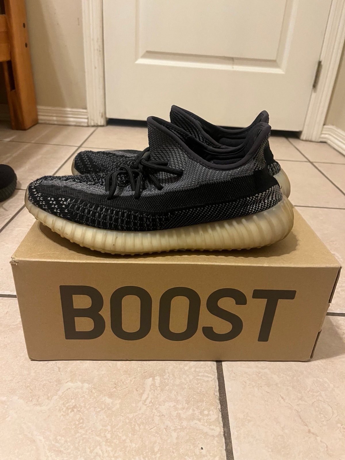Yeezy 350 carbons