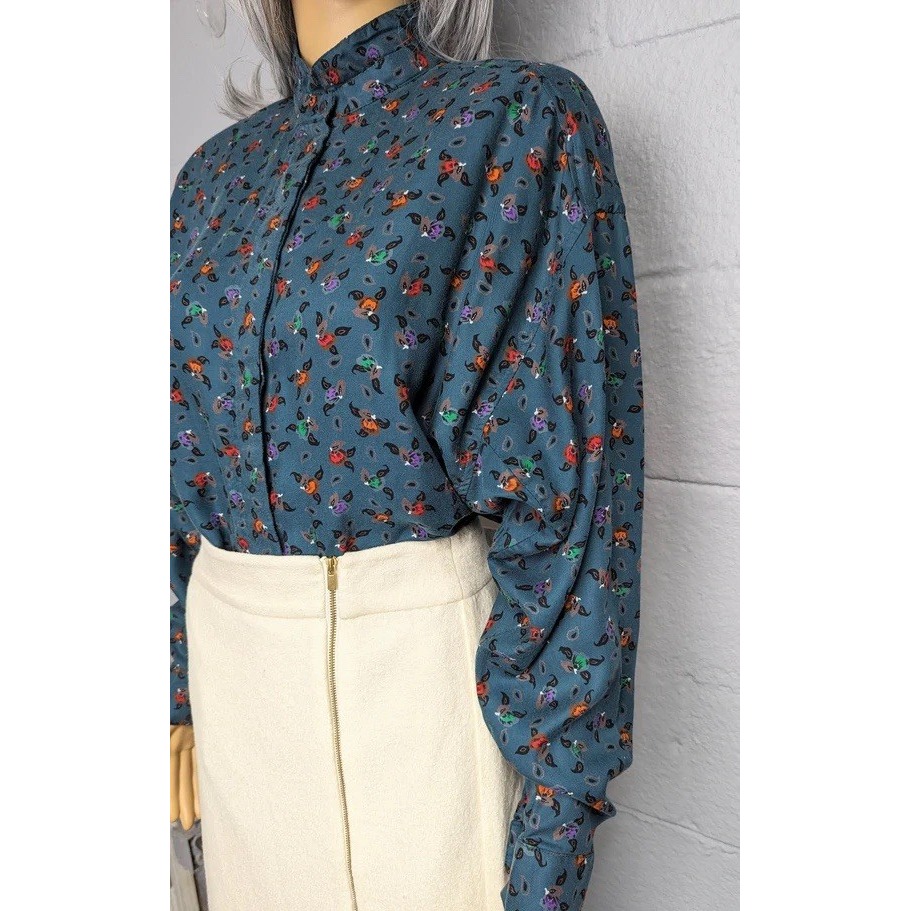 diane von furstenberg top Size Large Button Up Teal Floral Vintage