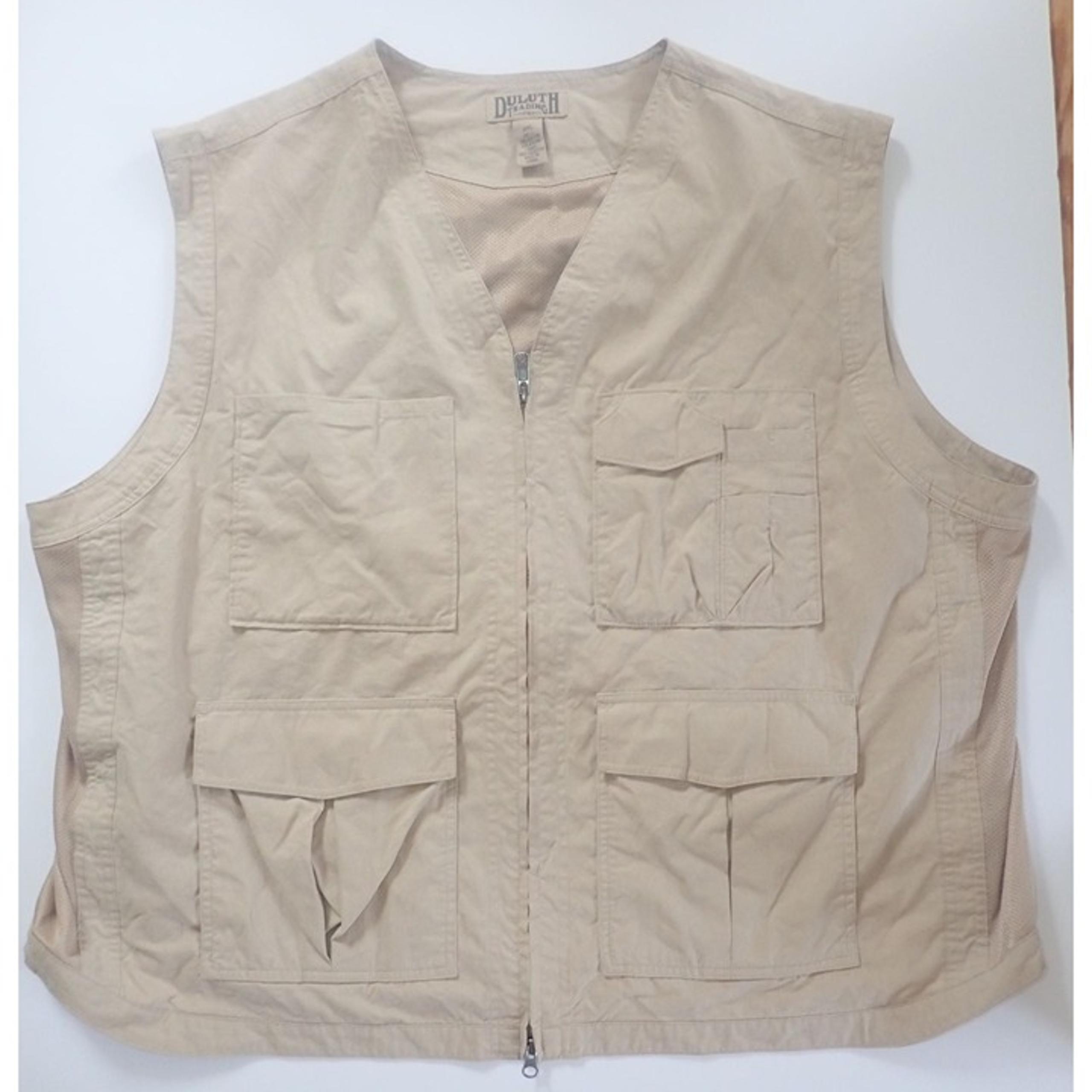 Duluth Trading Co. Men's 3XL Khaki Utility Vest Pockets & Mesh Panels Hunting - Duluth Trading Company