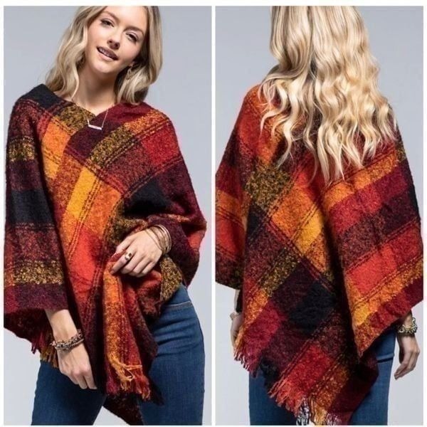 Pumpkin Spice Boucle V-Neck Yarn Plaid Pancho Shawl Fringe Brand New