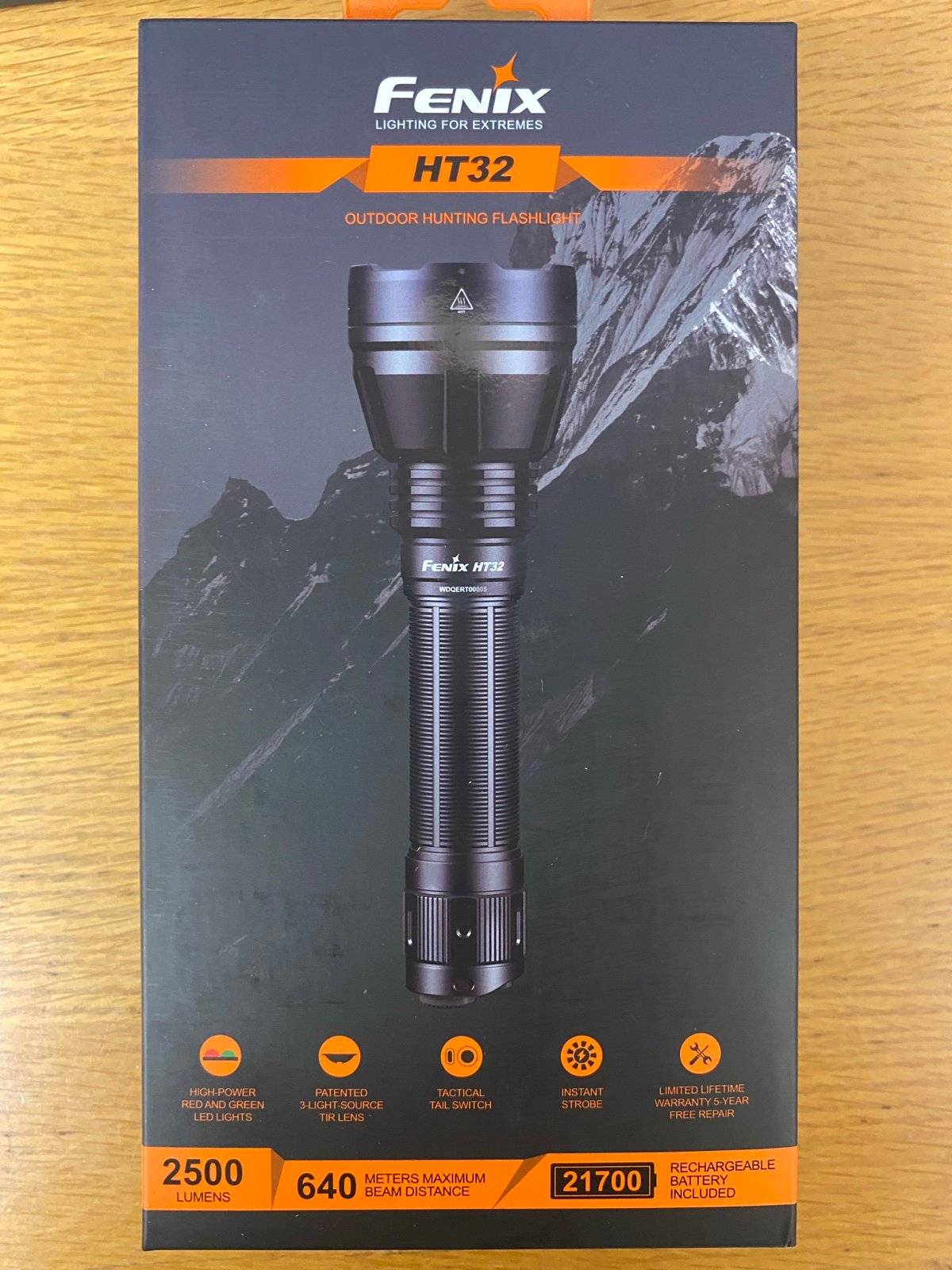 Fenix HT32 tactical hunting flashlight