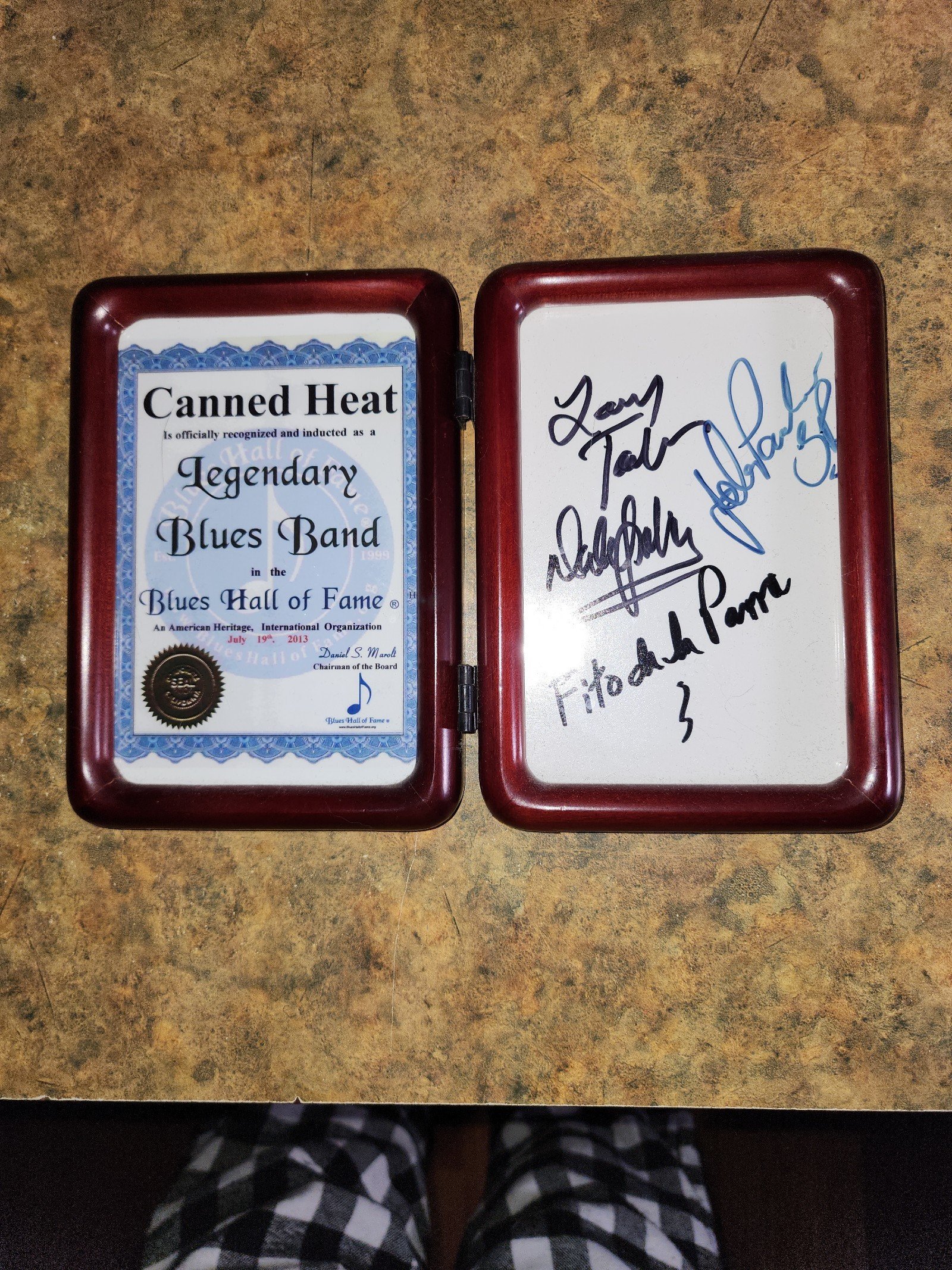 IRON BUTTERFLY SIGNATURES