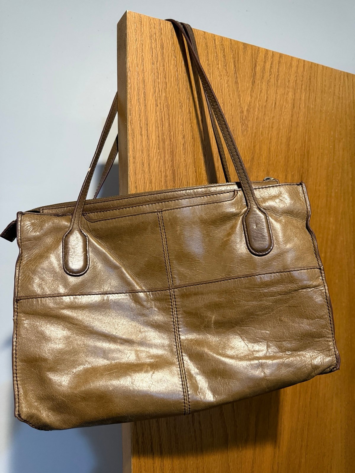 Hobo Shoulder Purse Friar Brown Distress Vintage Leather
