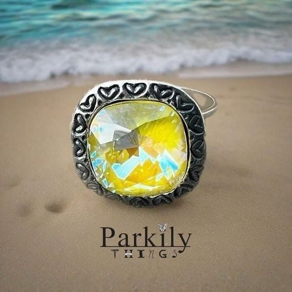 Handcrafted sparkly ring made with Swarovski crystal adjustable fit