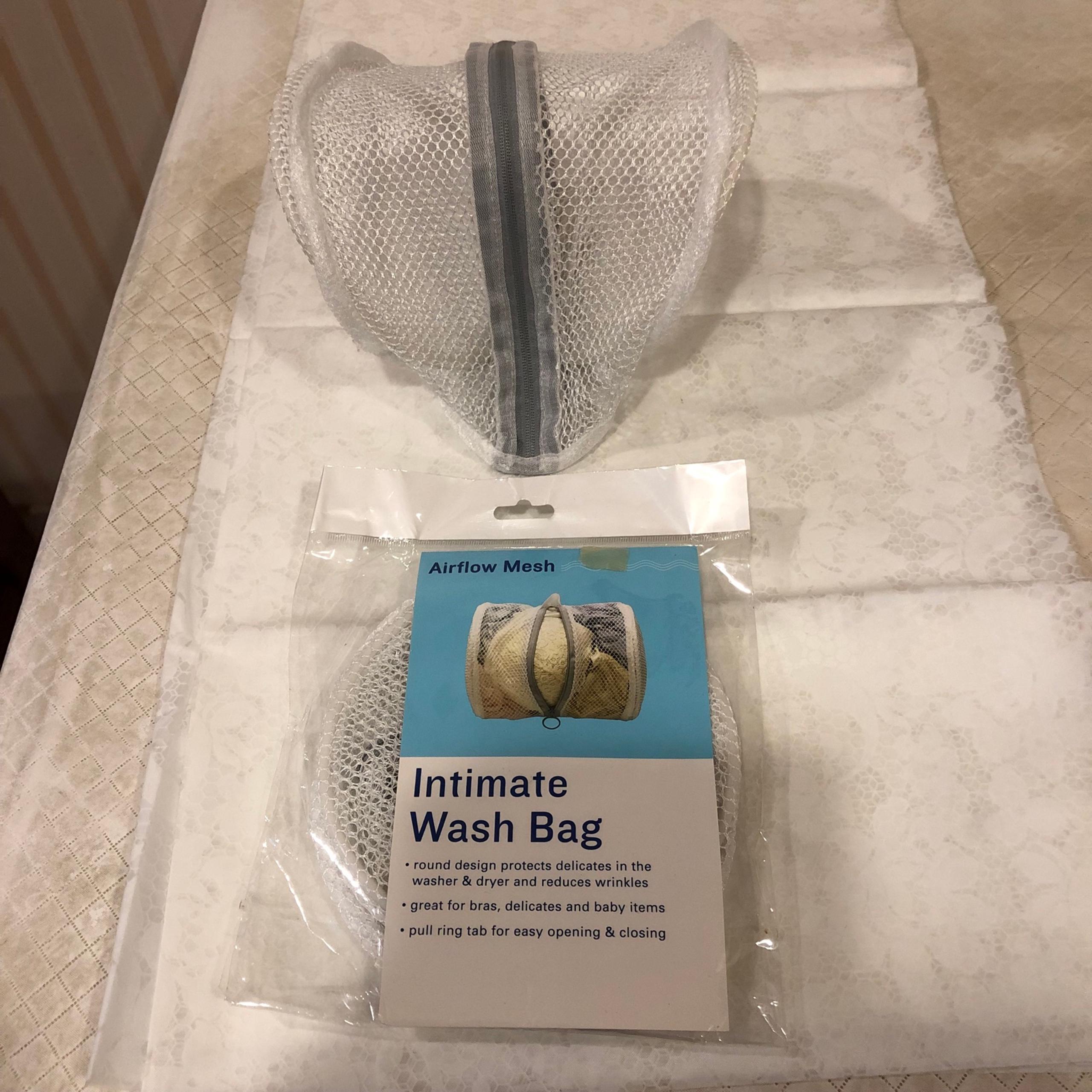 INTIMATE WASH BAG TWO PEACES 5.5"WX6.5"DX6.5"H VINTAGE NEW