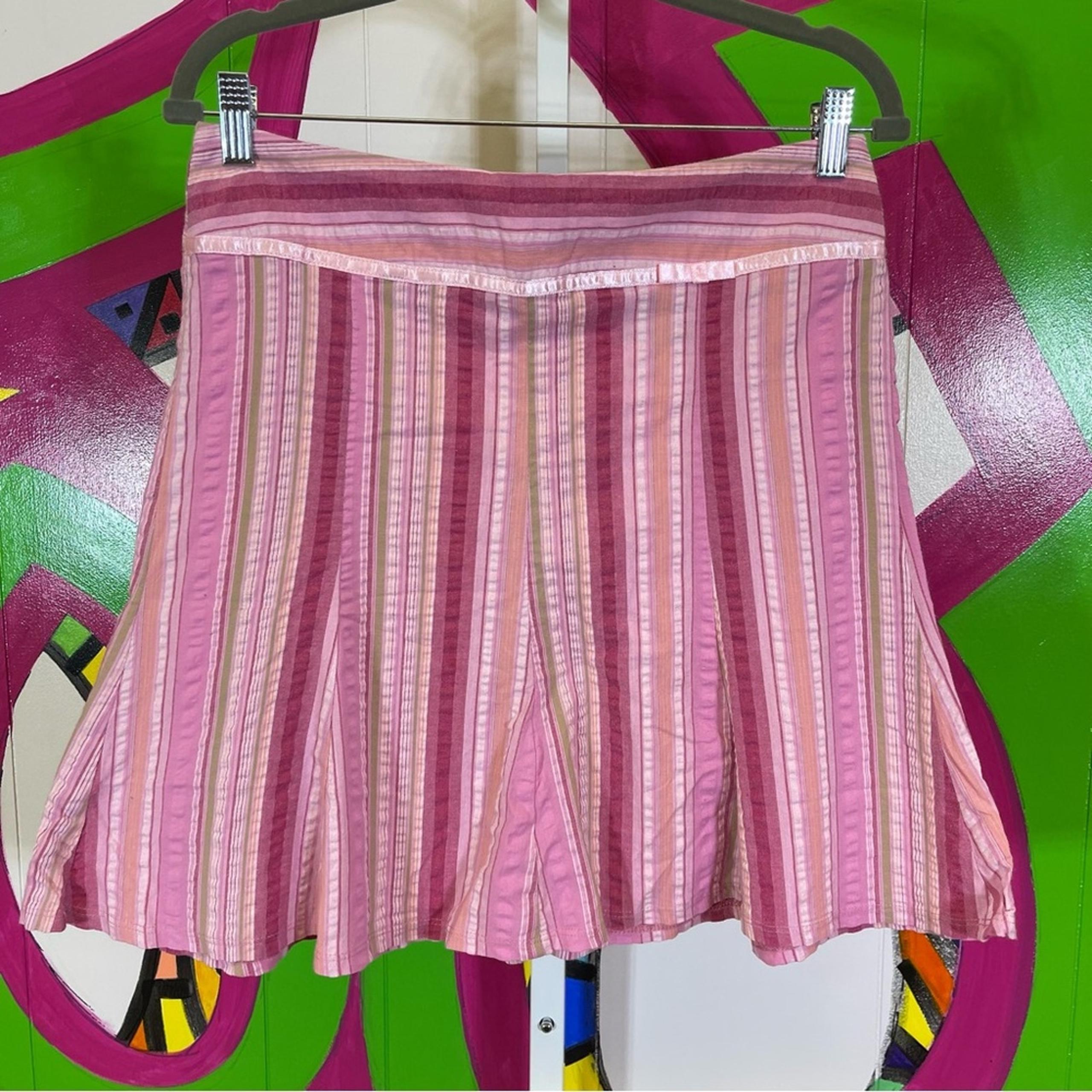 Y2K, Tangents Striped Mini Skirt. Size 5/6. Stripes. In excellent condition!