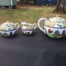 Vintage Teapot set