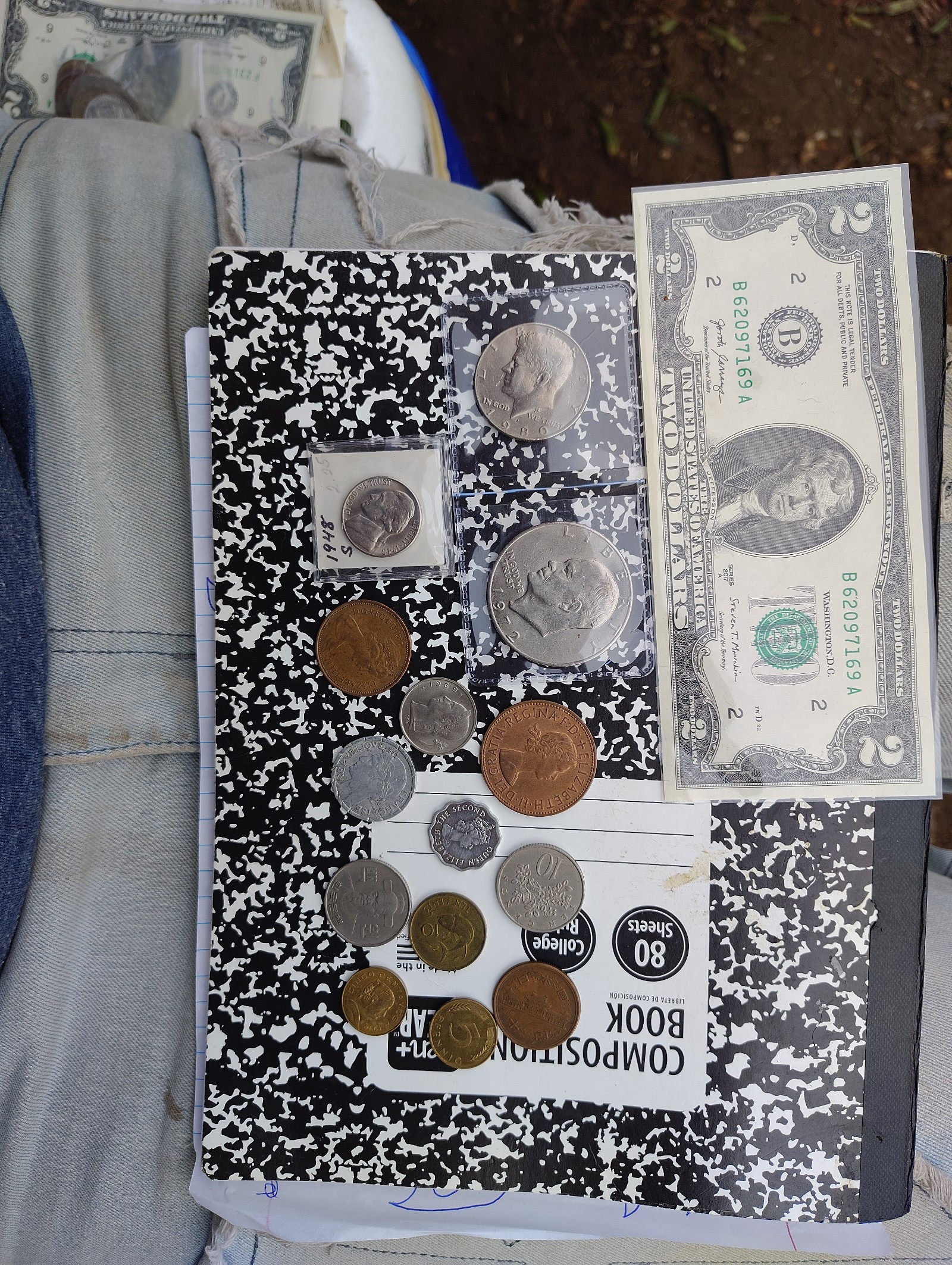 Us world coins bundle with bank ote