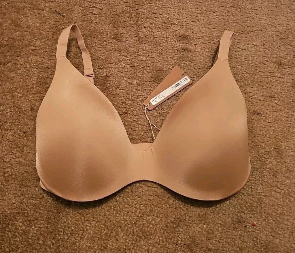 Skims Wireless Form Push Up Plunge Bra Mica 34DDD NEW 54