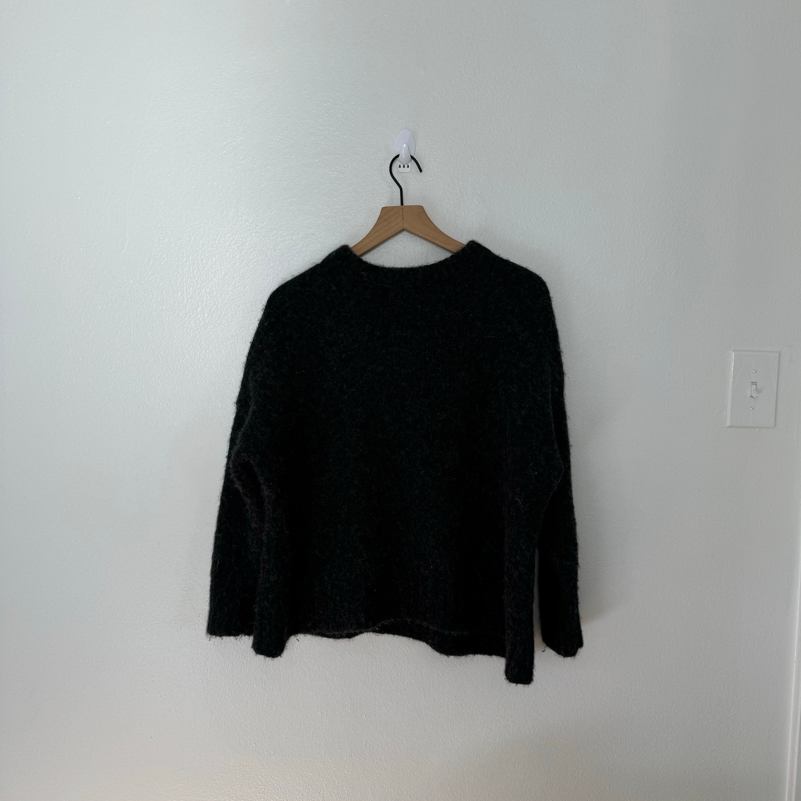 Jenni Kayne Women's Charcoal Gray Baby Alpaca Pullover Sweater Size Medium