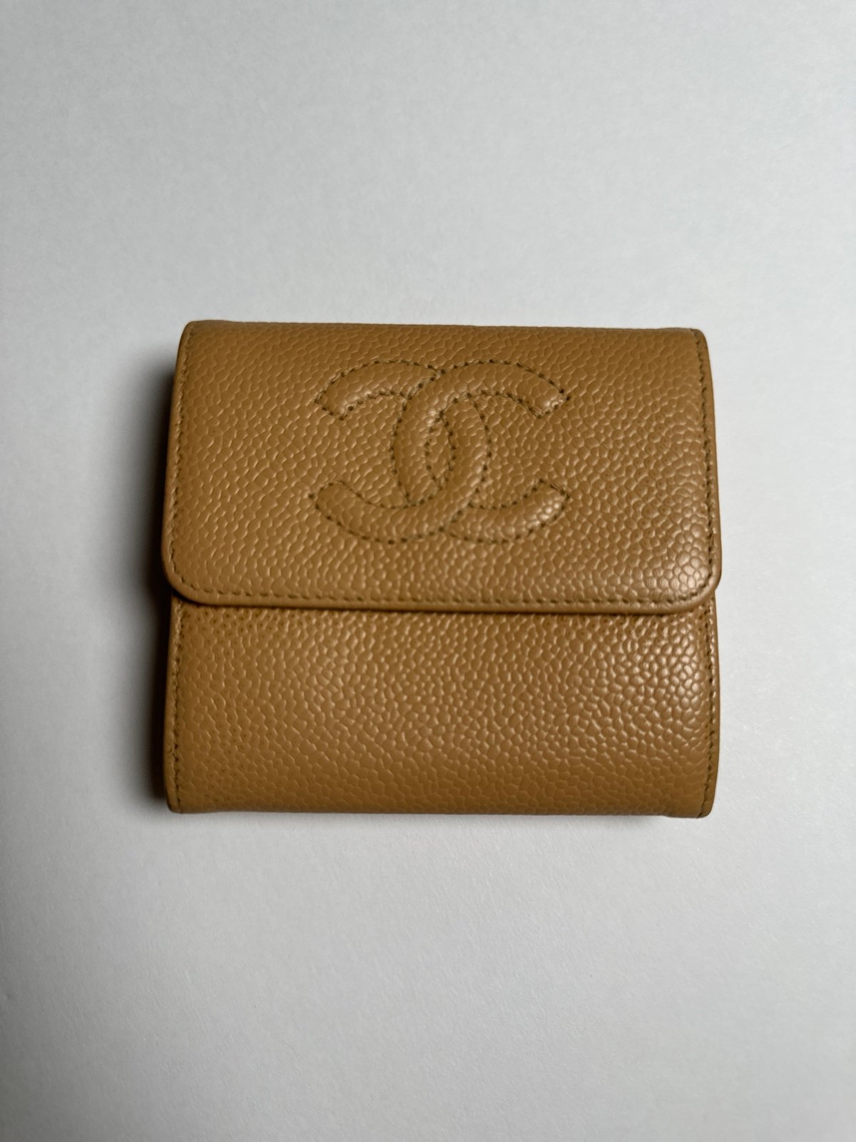 Chanel compact wallet