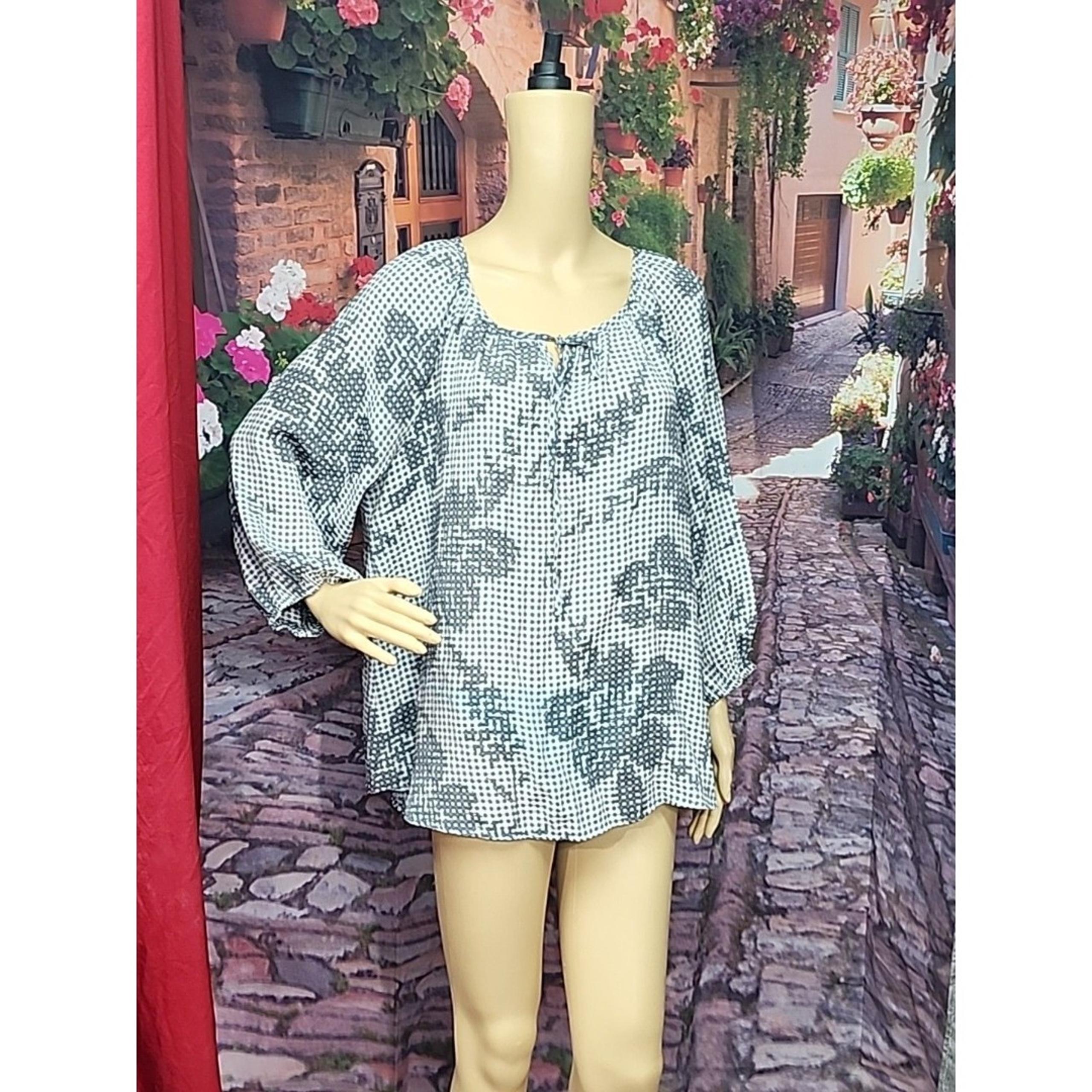 Fred David  Grey Floral Top Blouse Sz 1X Women’s 3/ Lightweight