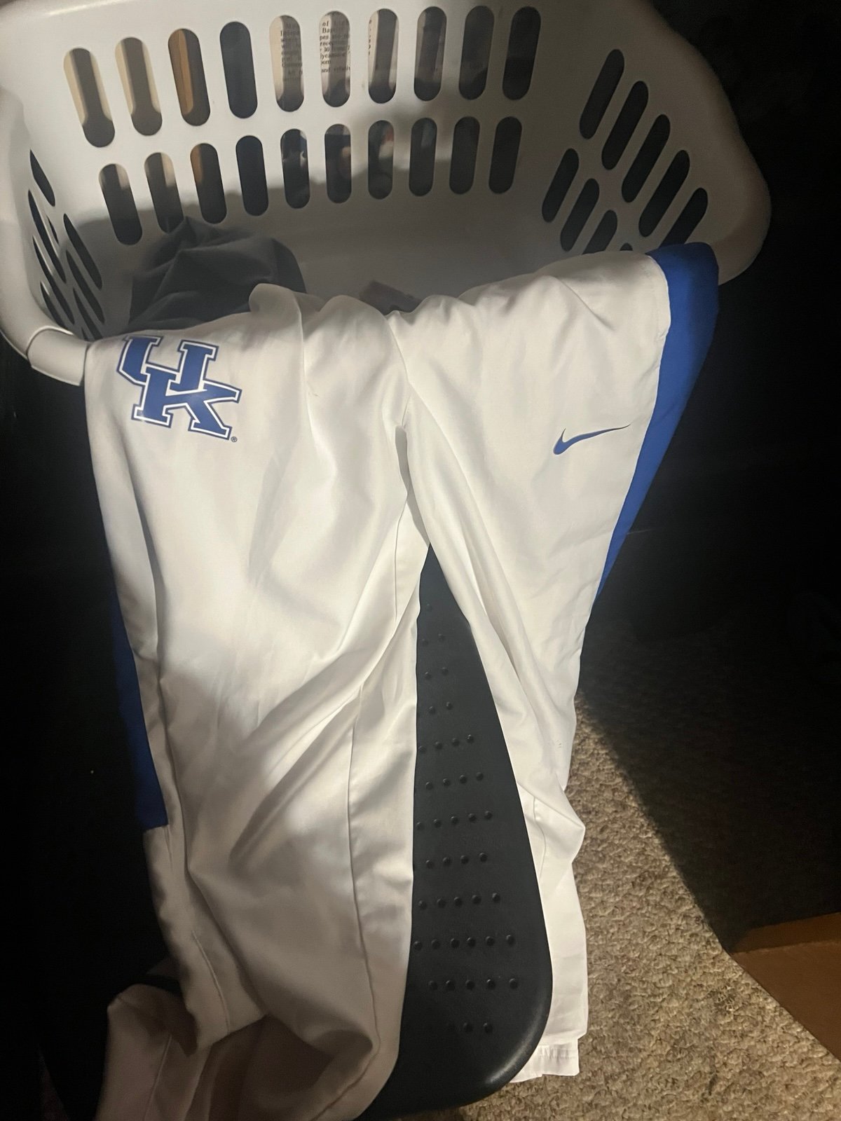 Nike Kentucky practice pants