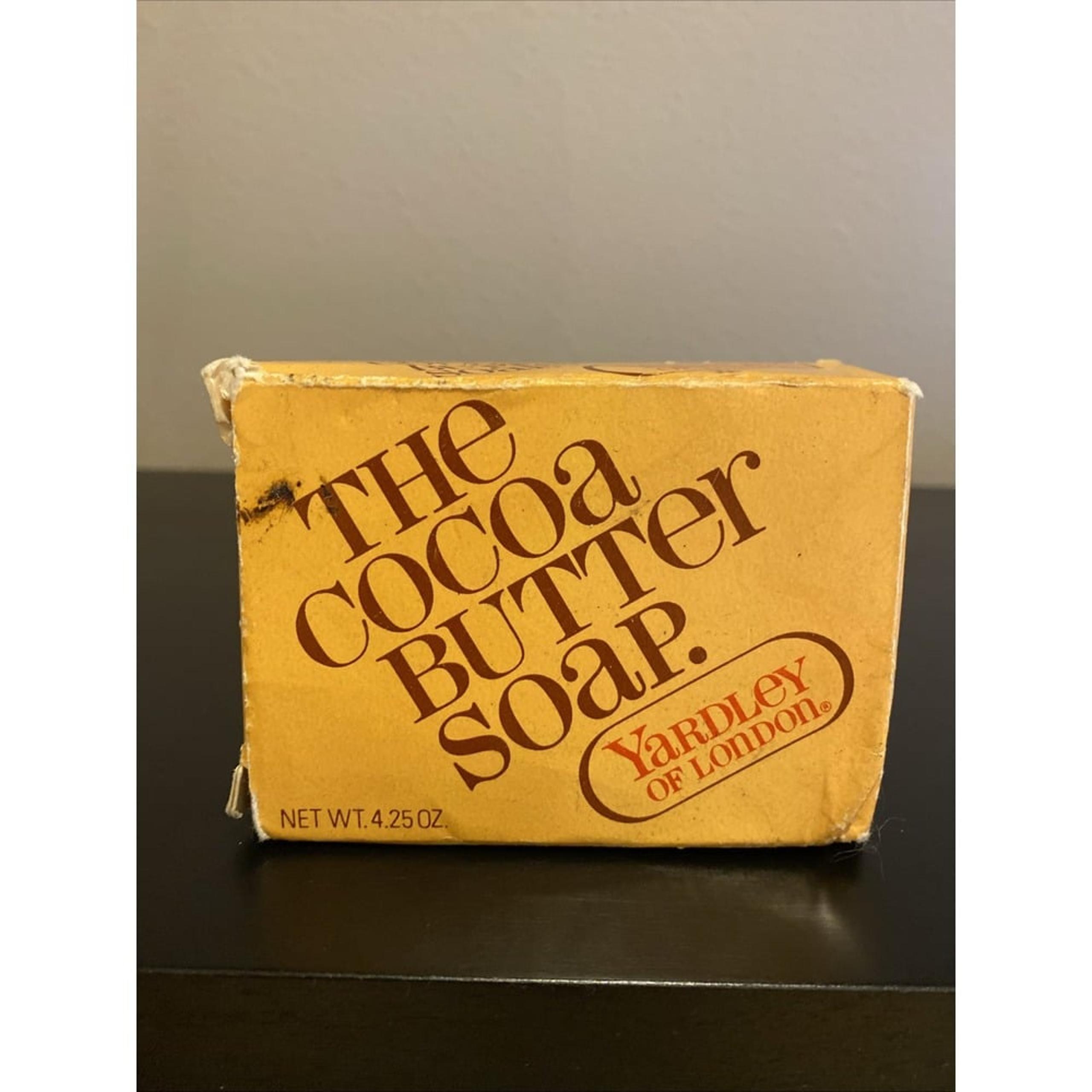 Vintage YARDLEY OF LONDON The Cocoa Butter Soap 4.25 Oz NOS PROP