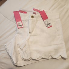 Lily Pulitzer scallop shorts Bundle of 2 Size 00