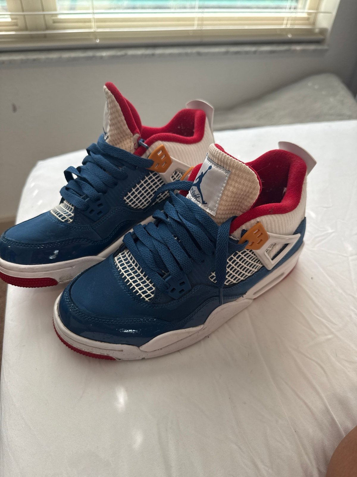 Jordan 4 Retro Messy Room