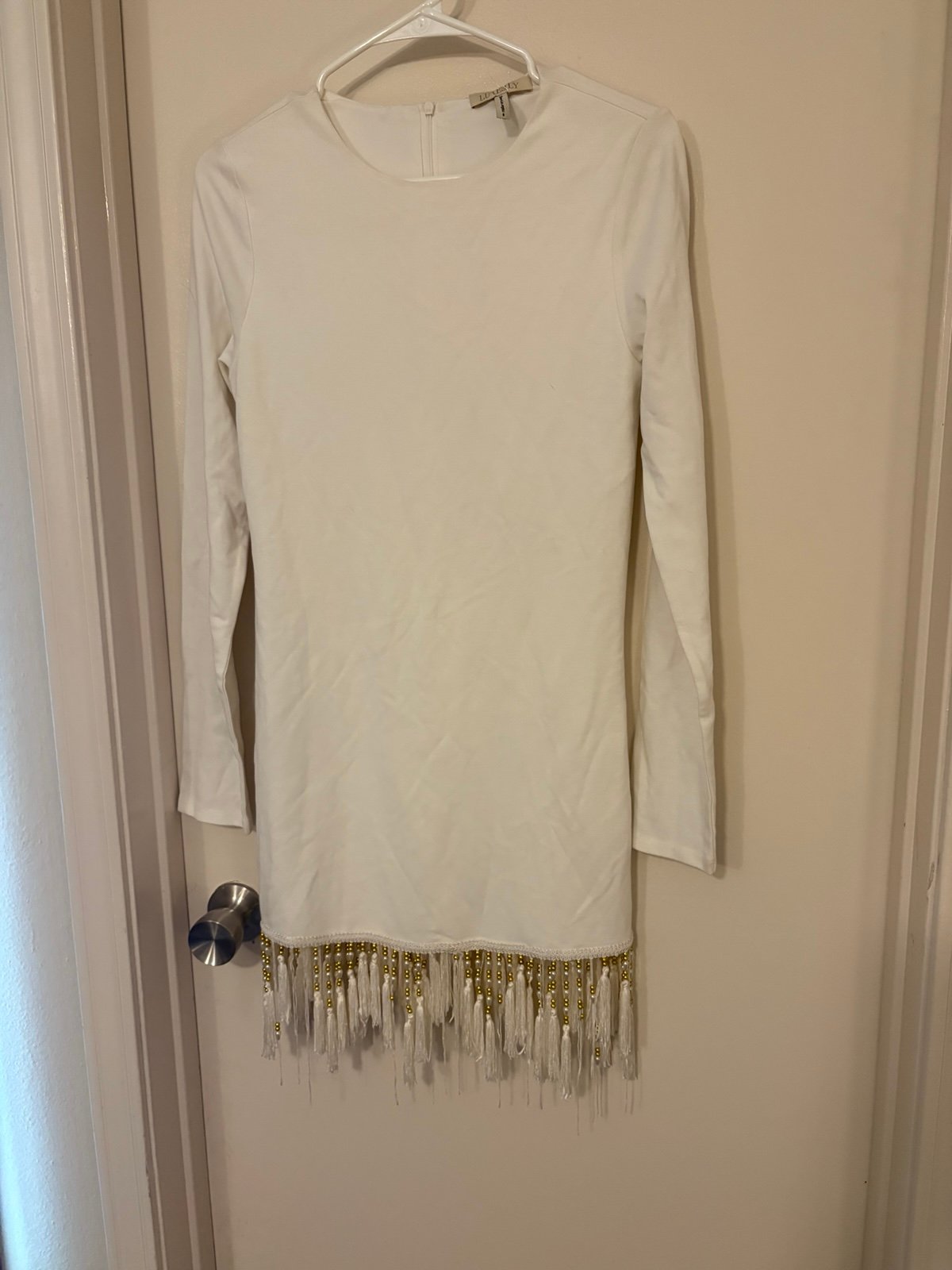 Lurelly womens fitted white dress with fringe size 8 new with tags