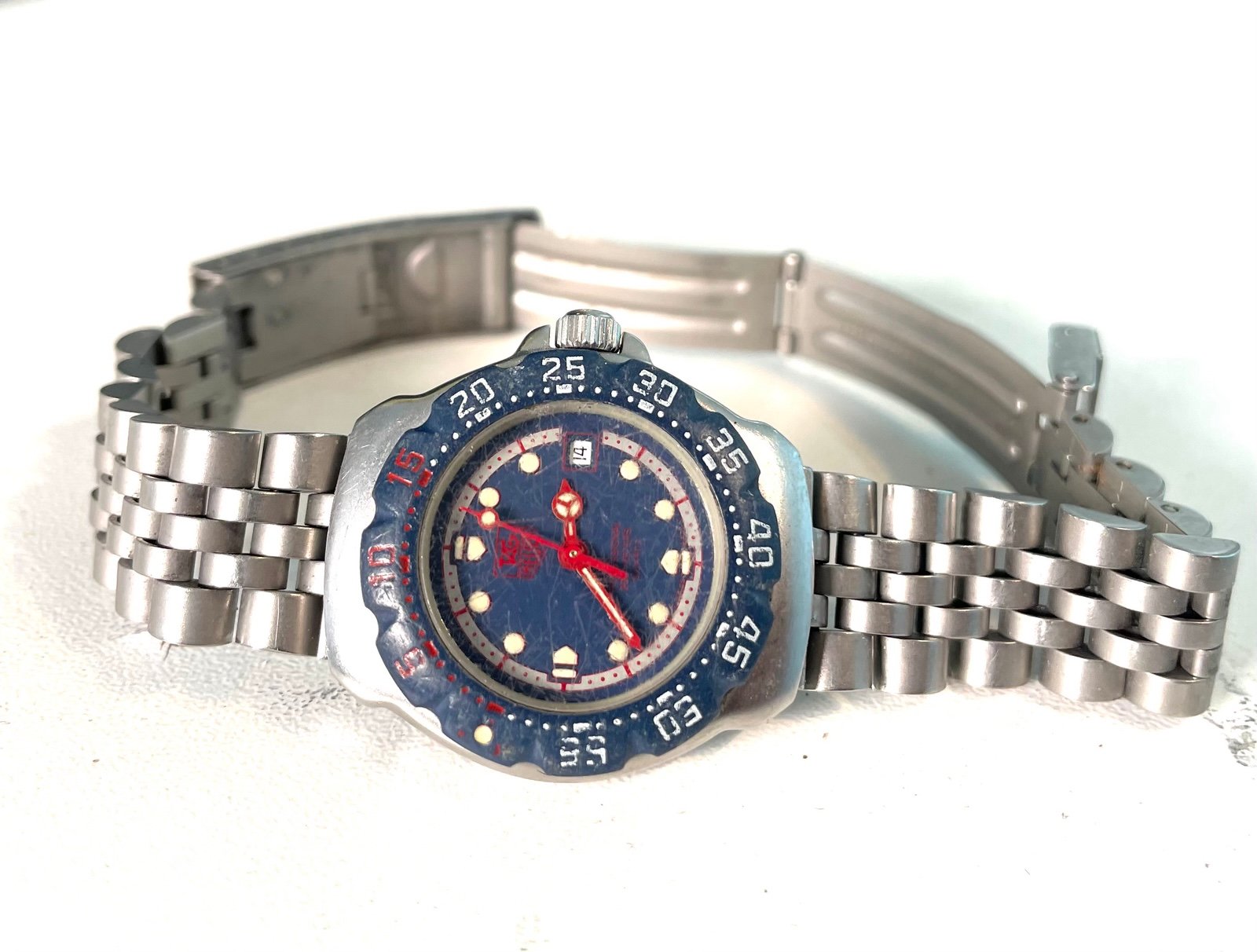 Watch Tag Heuer women’s