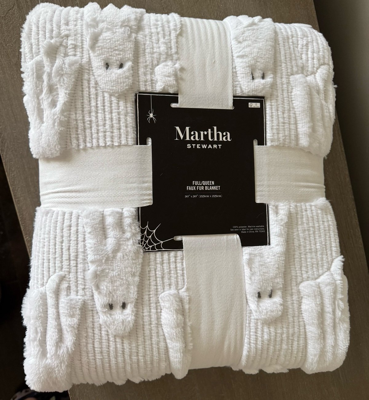 NWT Martha Stewart Full/Queen Viral TikTok Ghost Blanket