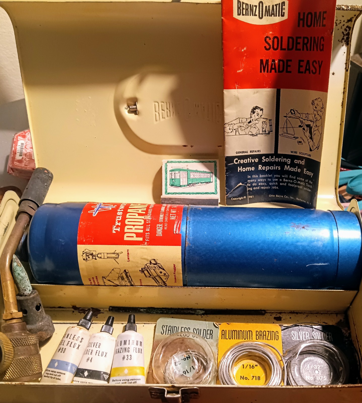 Collectable antique soldering kit EVERYTHING is still in it and all original