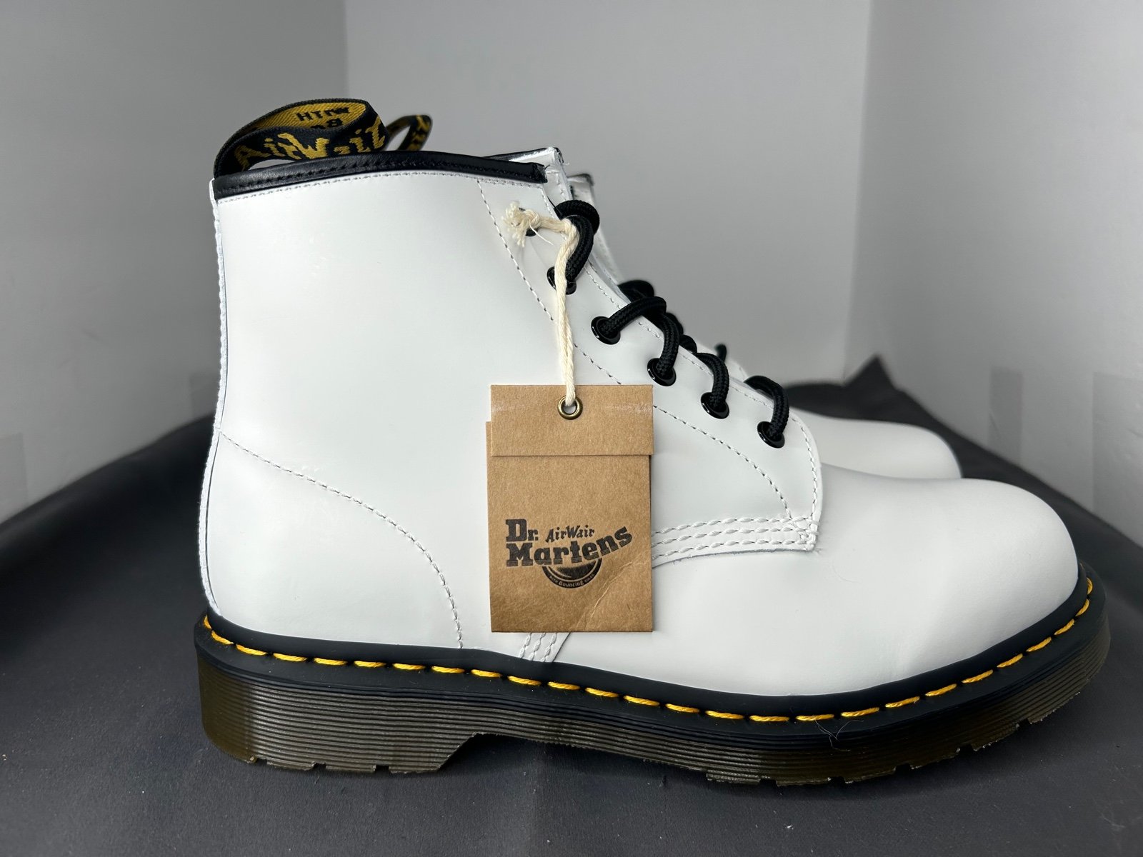 New Dr. Martens 101 YS Mid White Leather Yellow Stitch 6 Eyelets Size 9 M /W 10