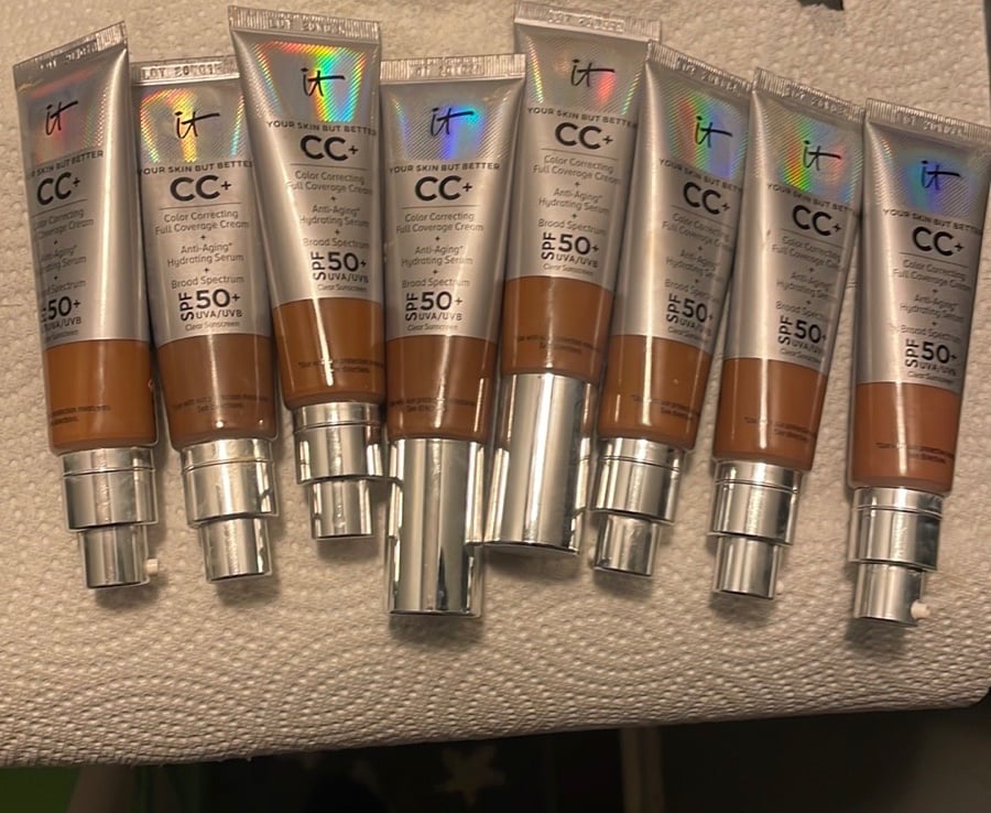 IT Cosmetics CC bundle deep colors