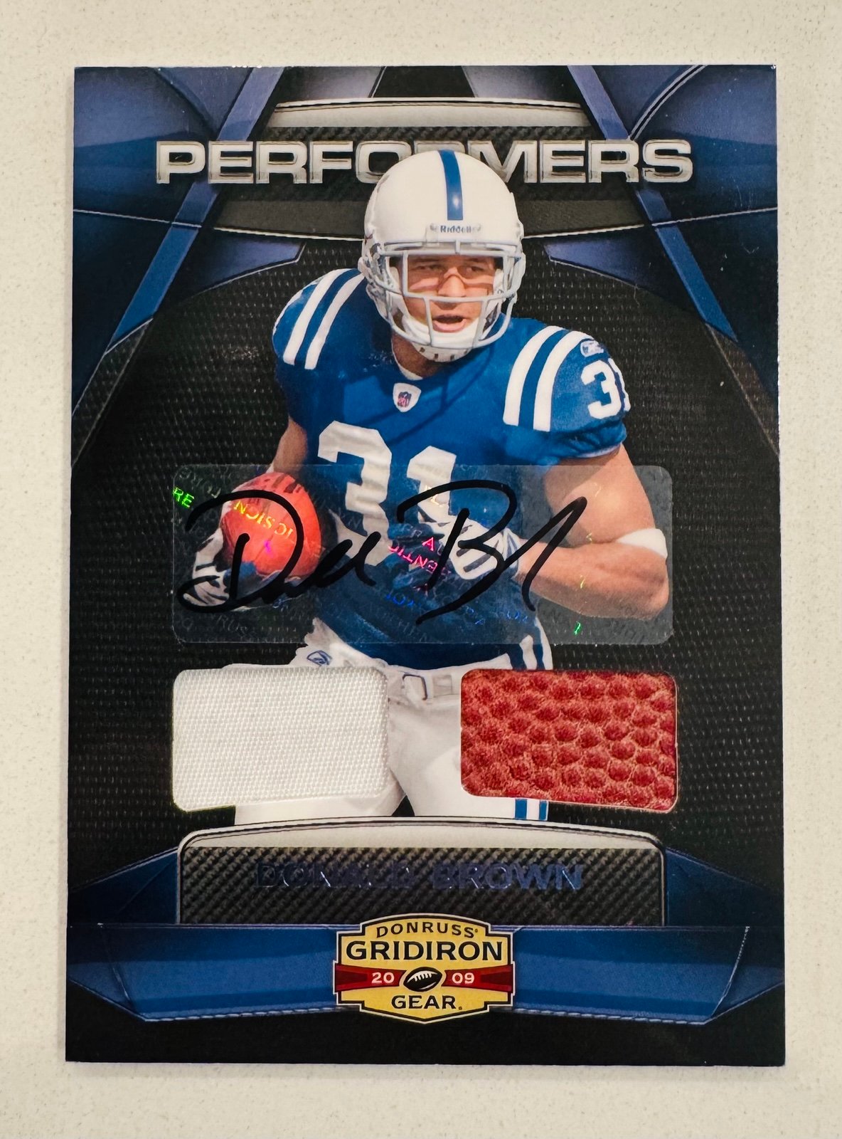 Donald Brown 2009 Donruss Gridiron Gear Performers RPA Patch Ball Auto /25