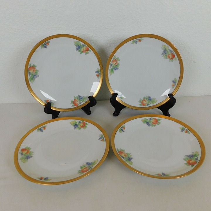 Royal Crescent China Bavaria Hand Painted Set of 4 Plates Fruit Grapes Peach Vtg