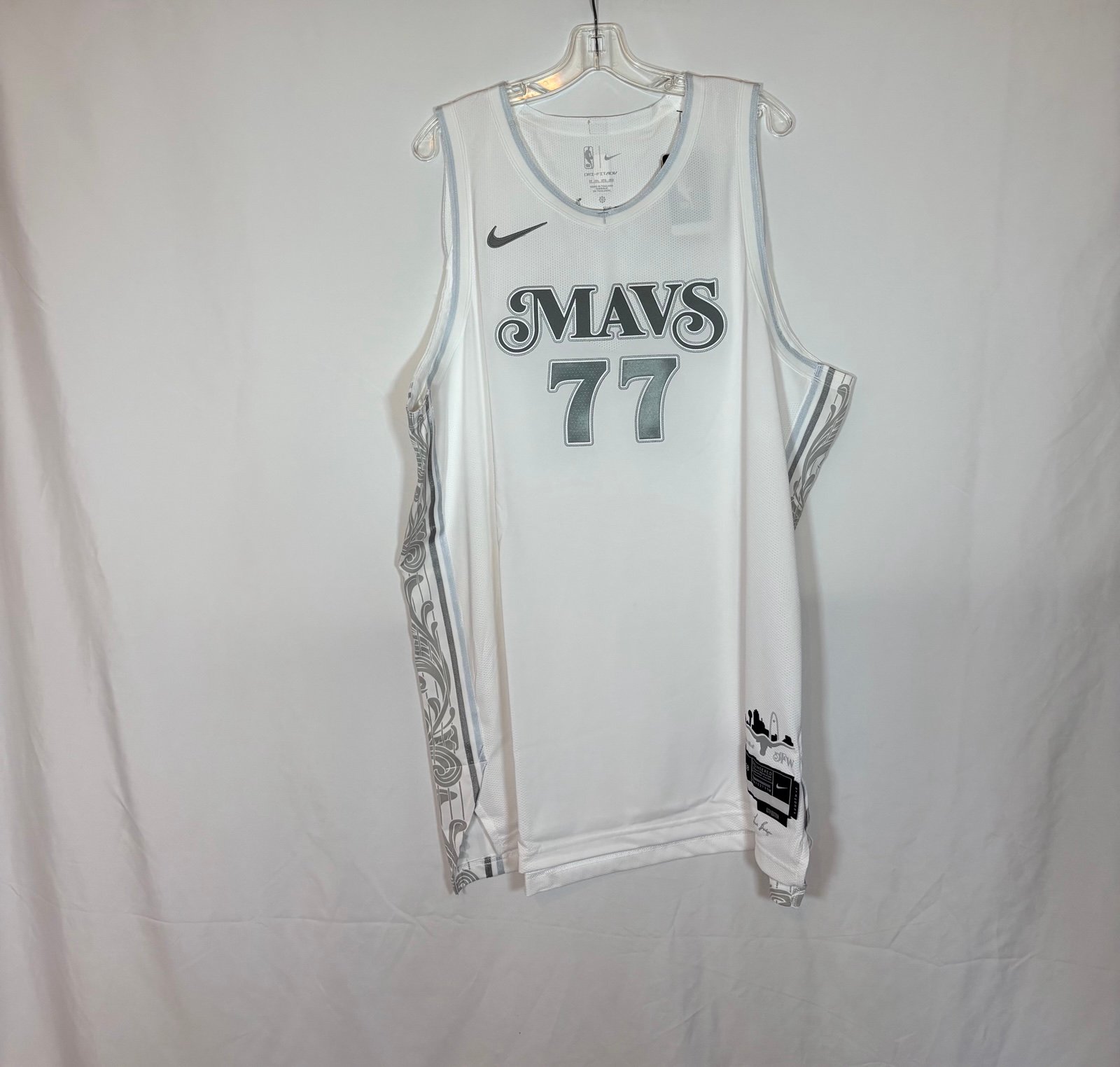 Nike Dallas Mavericks #77 Luka Doncic City Edition Authentic Jersey Size 58 3XL