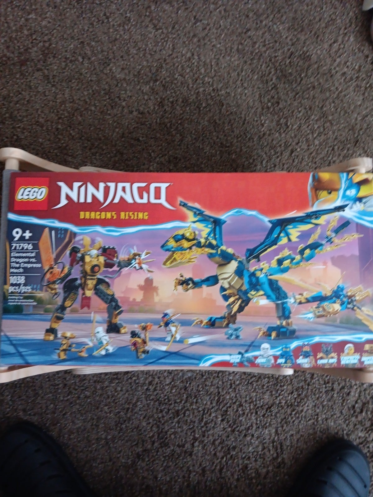 Lego 71796 Ninjago Elemental Dragon Vs. The Empress mech