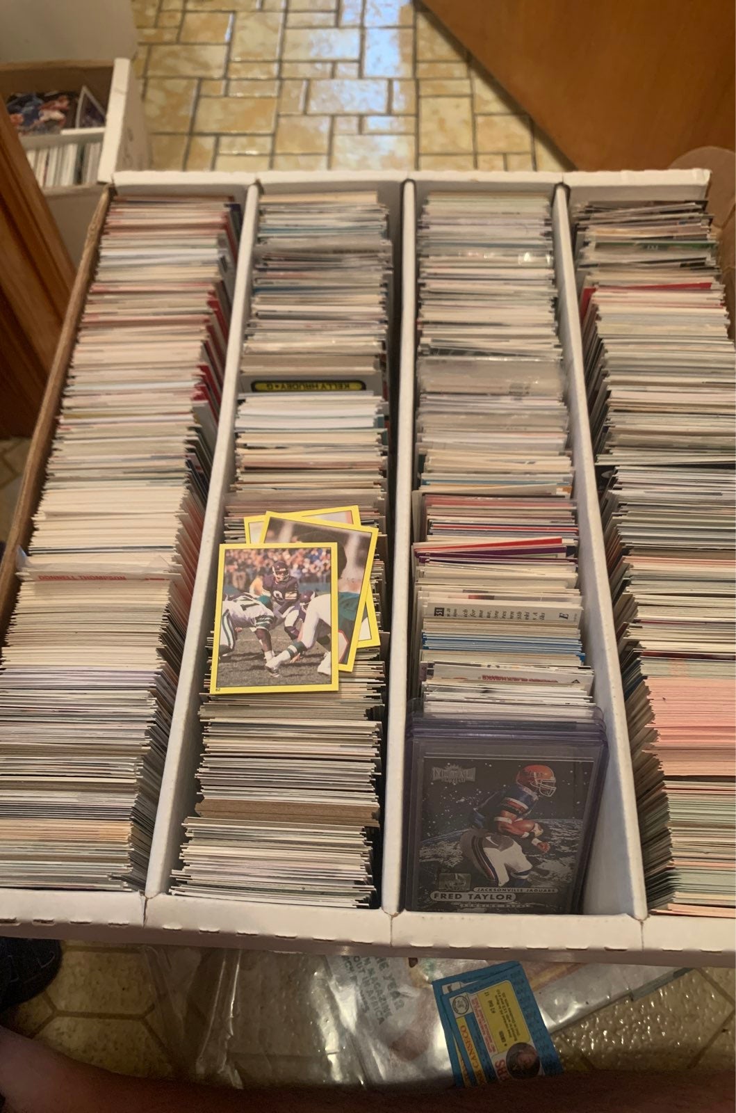 3000 football hockey cards lot box