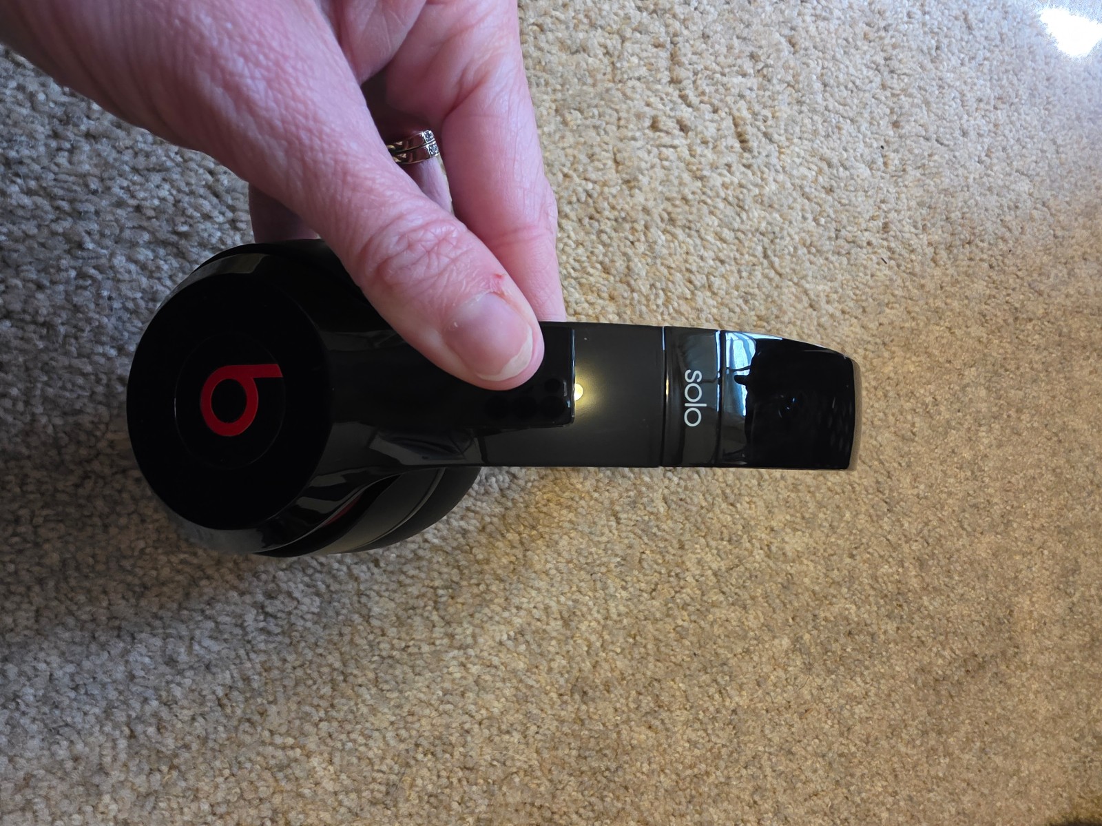 Beats solo 2