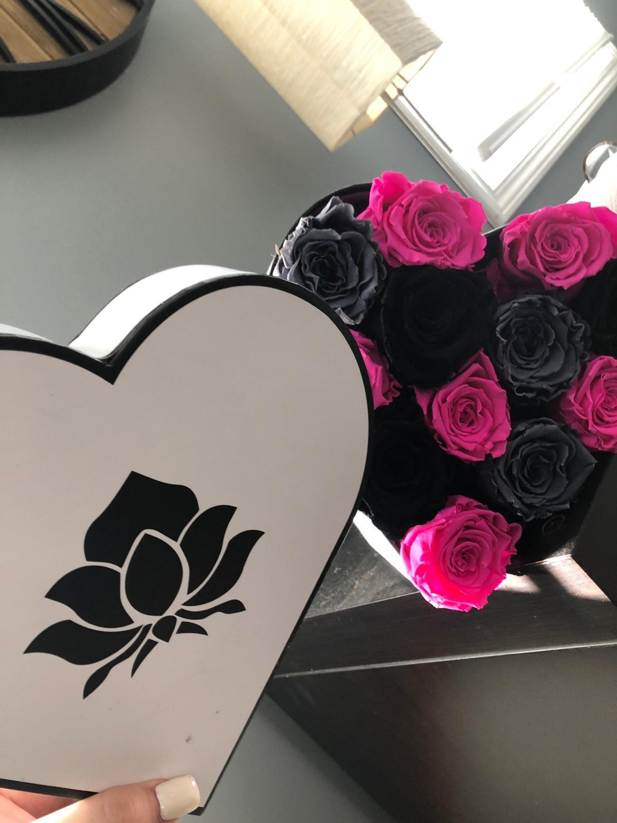 La Fleur Flowers