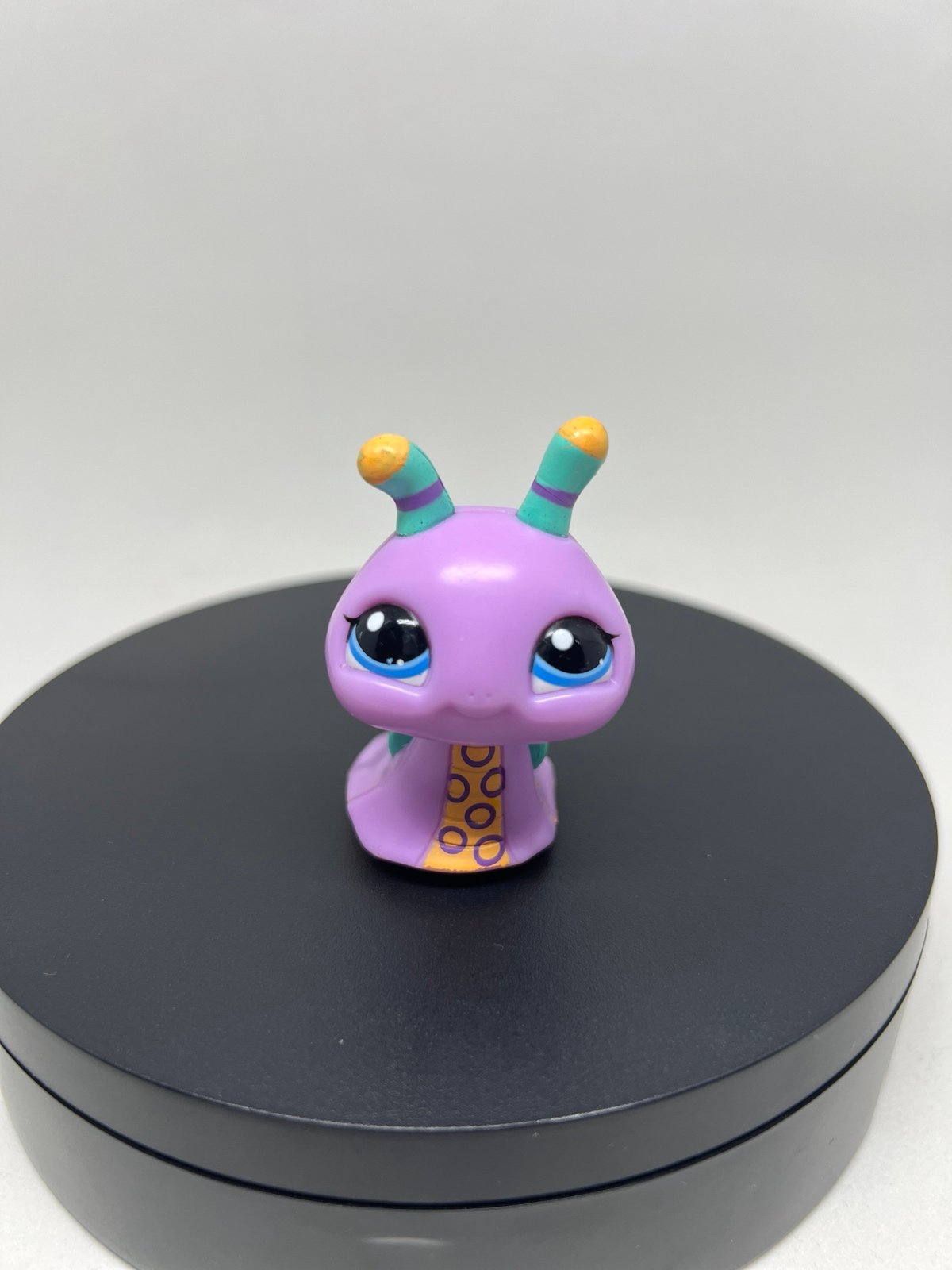 LPS Littlest Pet Shop G2 Bugs Snail Walkable #2375