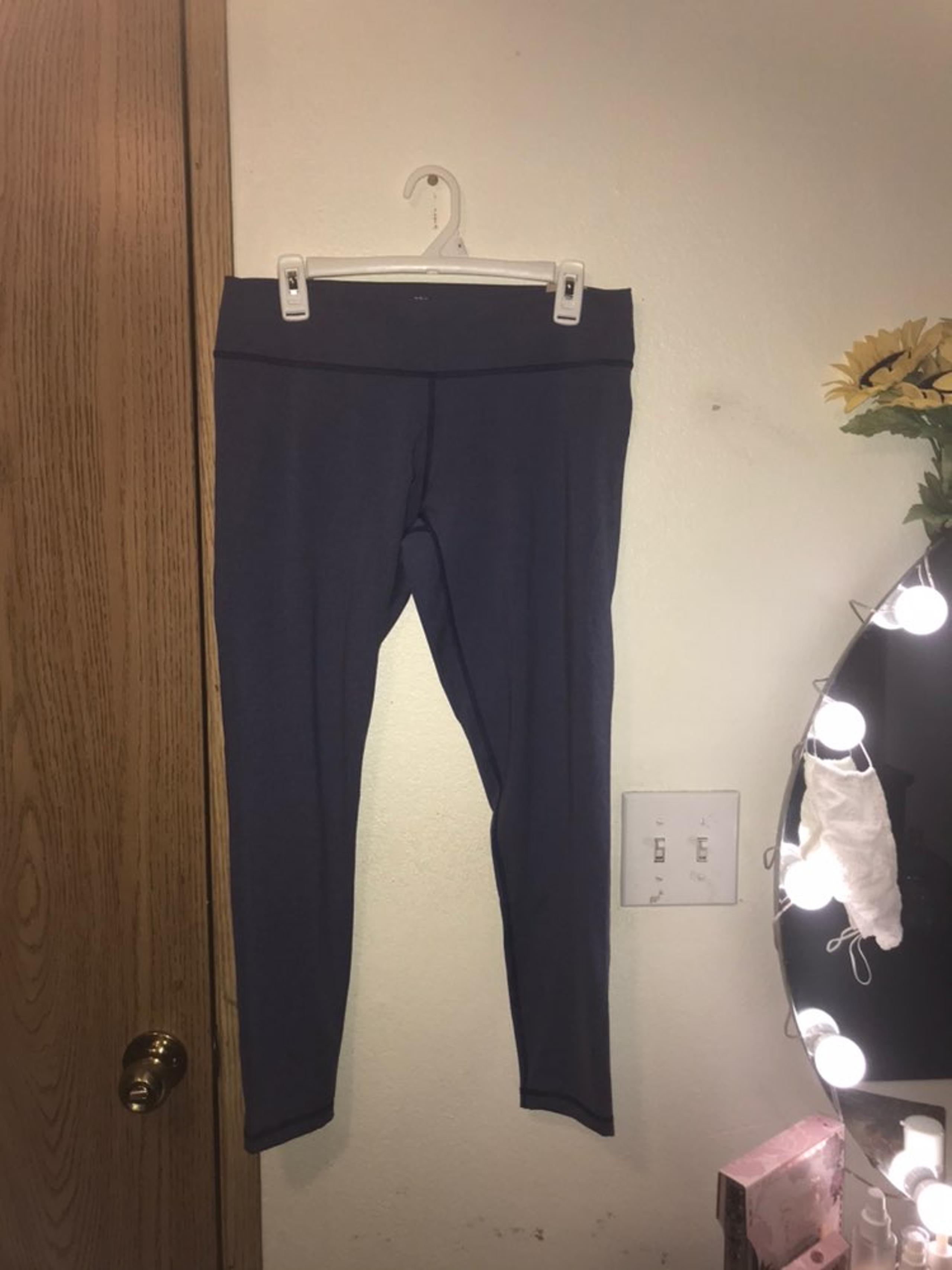 Adidas 7/8 tight mid rise leggings