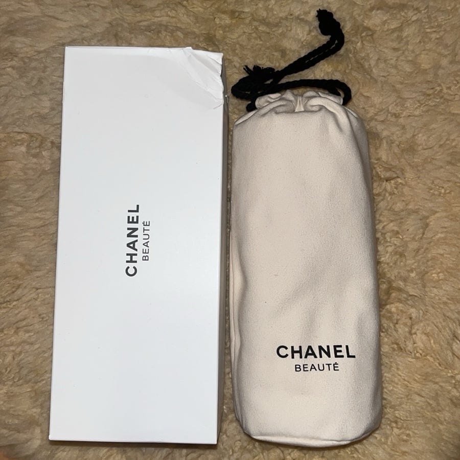 CHANEL Beaute Towel/ Blanket/ Throw Blanket NEW (VIP/ Beauty Item)