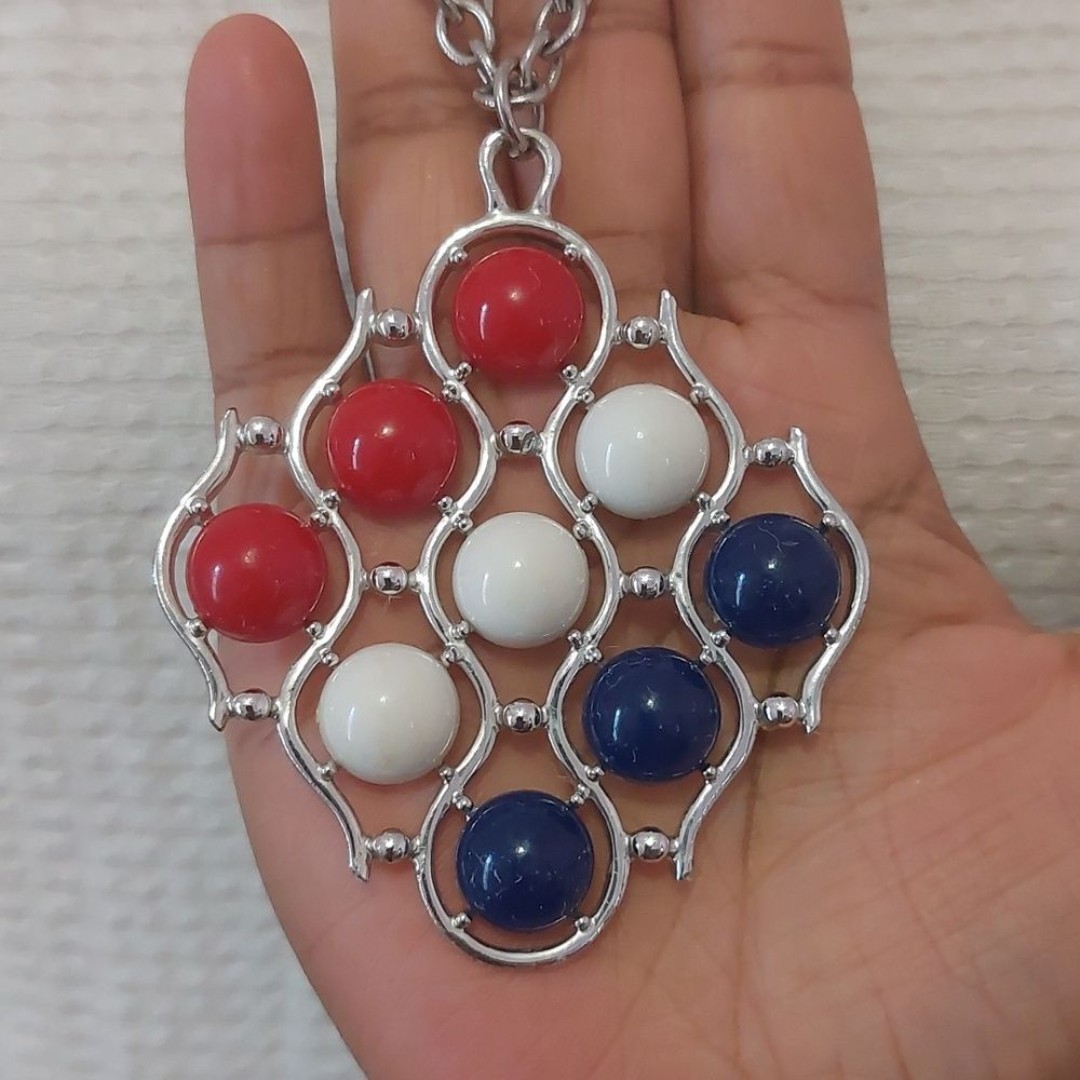 Vintage 1973 Sarah Coventry Three Cheers Patriotic Cabochon Statement Necklace