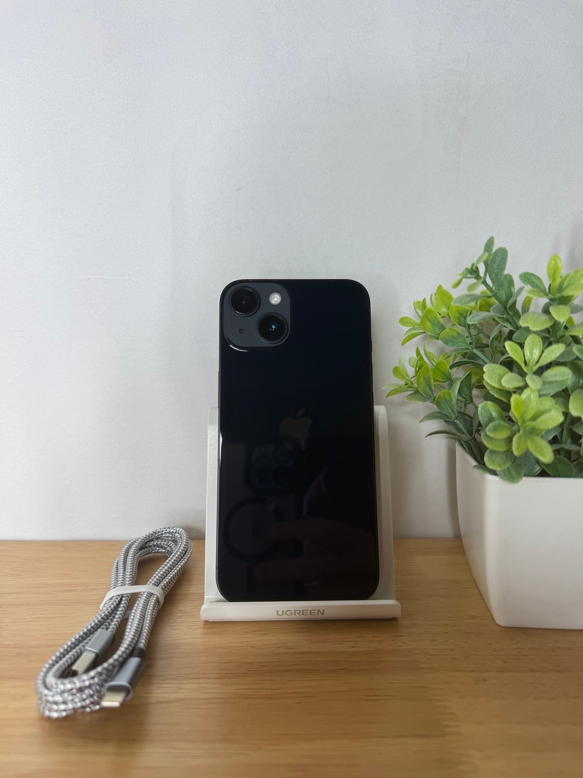 Apple iPhone 14 128GB in Midnight for AT&T / Cricket / H20